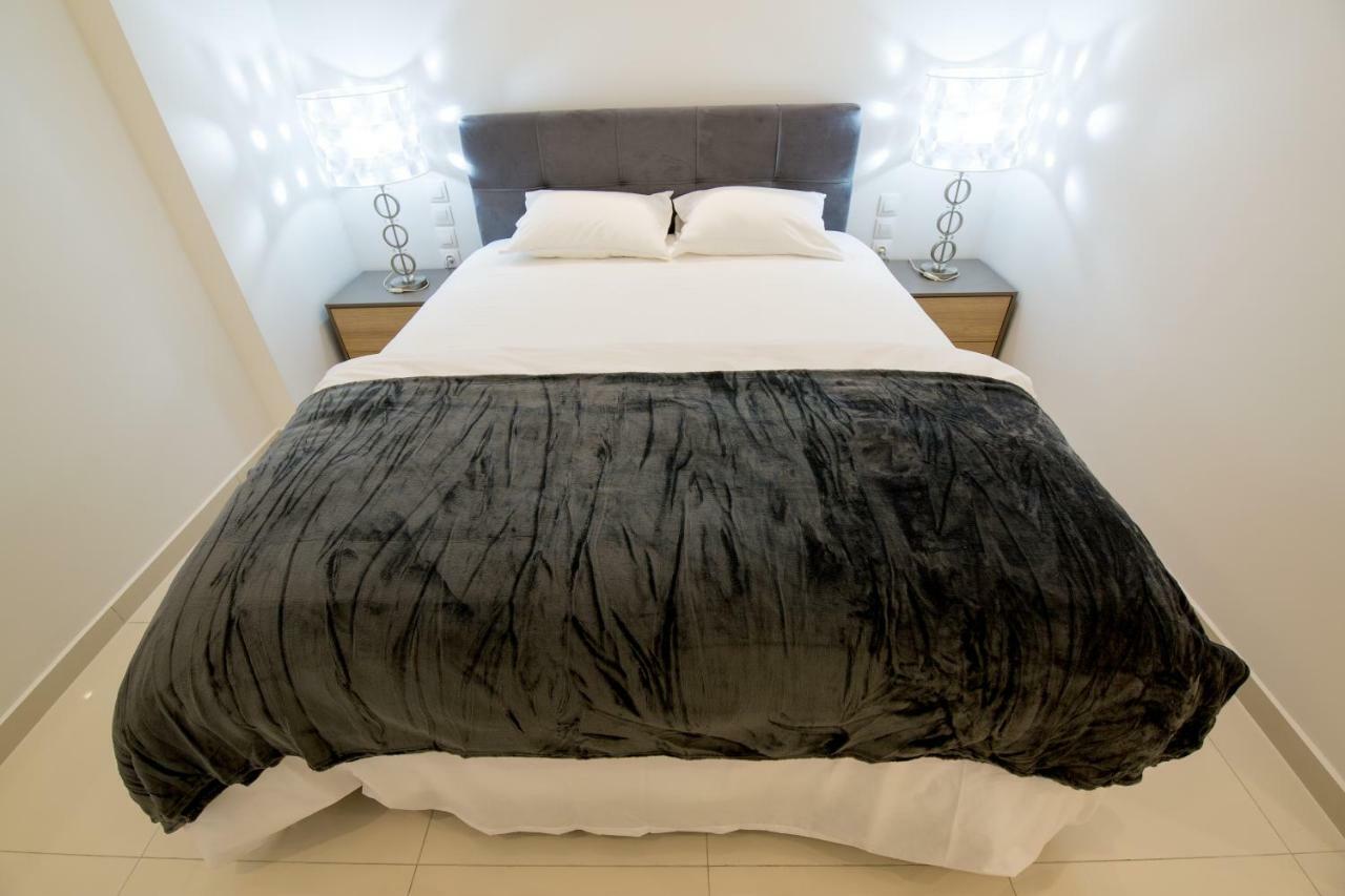 White Lux Apartment For 2 Vipgreece เอเธนส์ ภายนอก รูปภาพ
