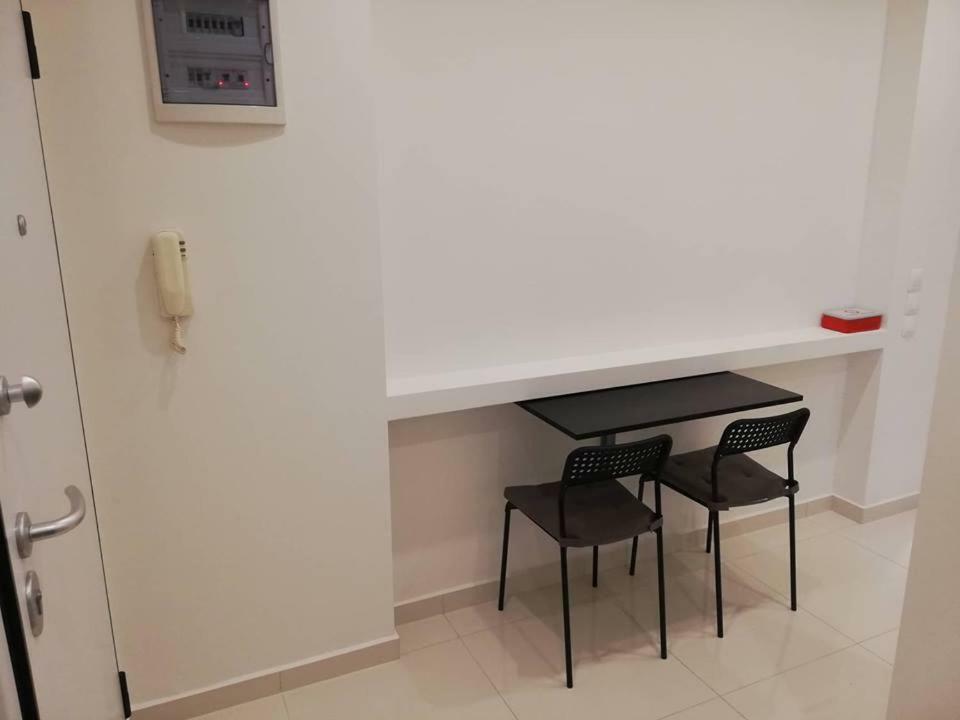 White Lux Apartment For 2 Vipgreece เอเธนส์ ภายนอก รูปภาพ
